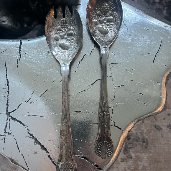 Vintage Sheffield, England, silver plated, fruit, spoons, or salad, spoons - Picture 12 of 16